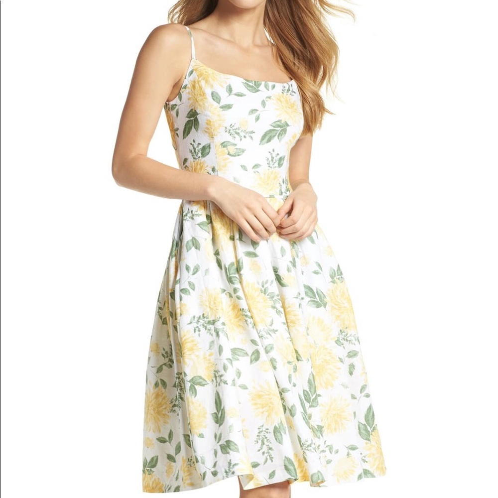 Gal meet glam dress- Abigail yellow dress